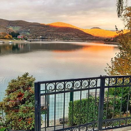 Lake House Нови-Пазар Экстерьер фото